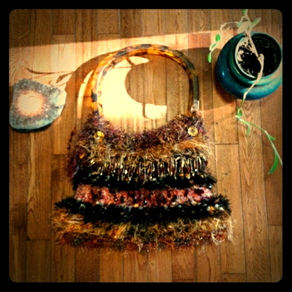 Funky fabulous handbag - Picture 2 of 4
